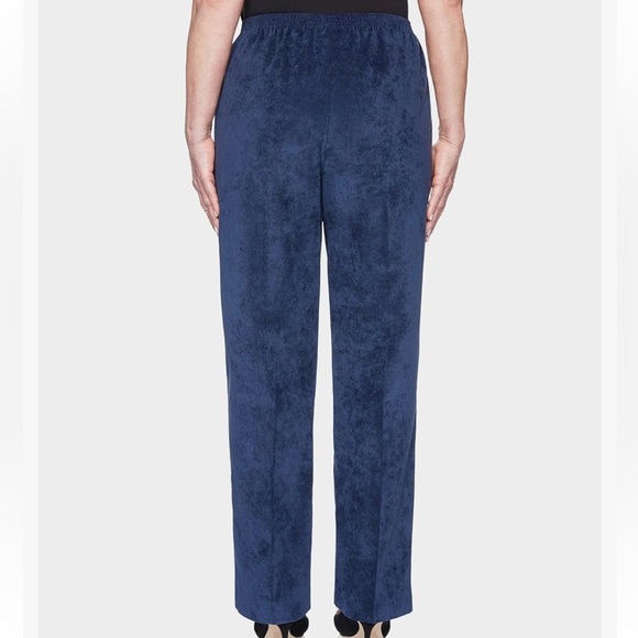 NEW Alfred Dunner Corduroy Pants Comfort Elastic Waist 18 Regular Length Navy - Picture 2 of 8